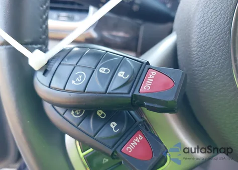 2013 Jeep Grand Cherokee Laredo z USA, uszkodzony, nr VIN 1C4RJFAGXDC558137